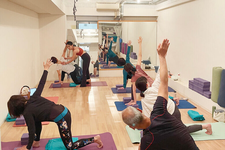 ヨガ・ピラティス WE'RTHY ESSENTIAL YOGA TOP ヨガ・ピラティス WE'RTHY ESSENTIAL YOGA TOP WE'RTHY ESSENTIAL YOGA